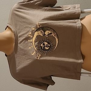 Shein t-shirt size small